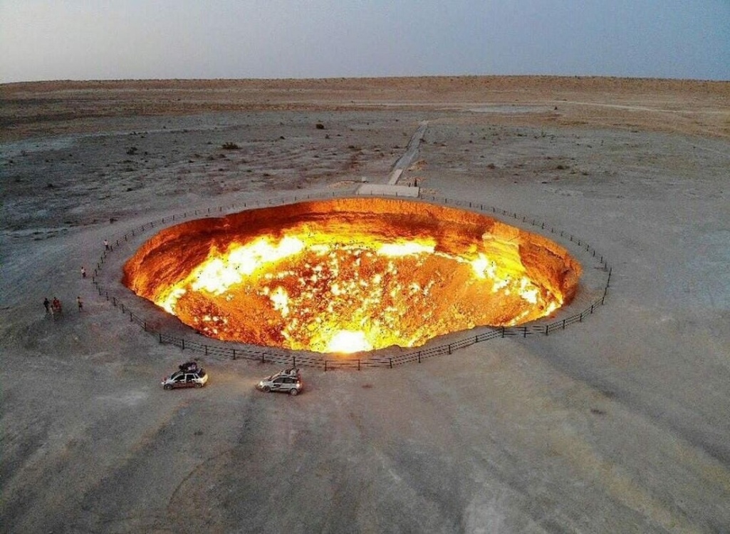 В Туркменистане потушат горящий более 50 лет газовый кратер — Today.kg