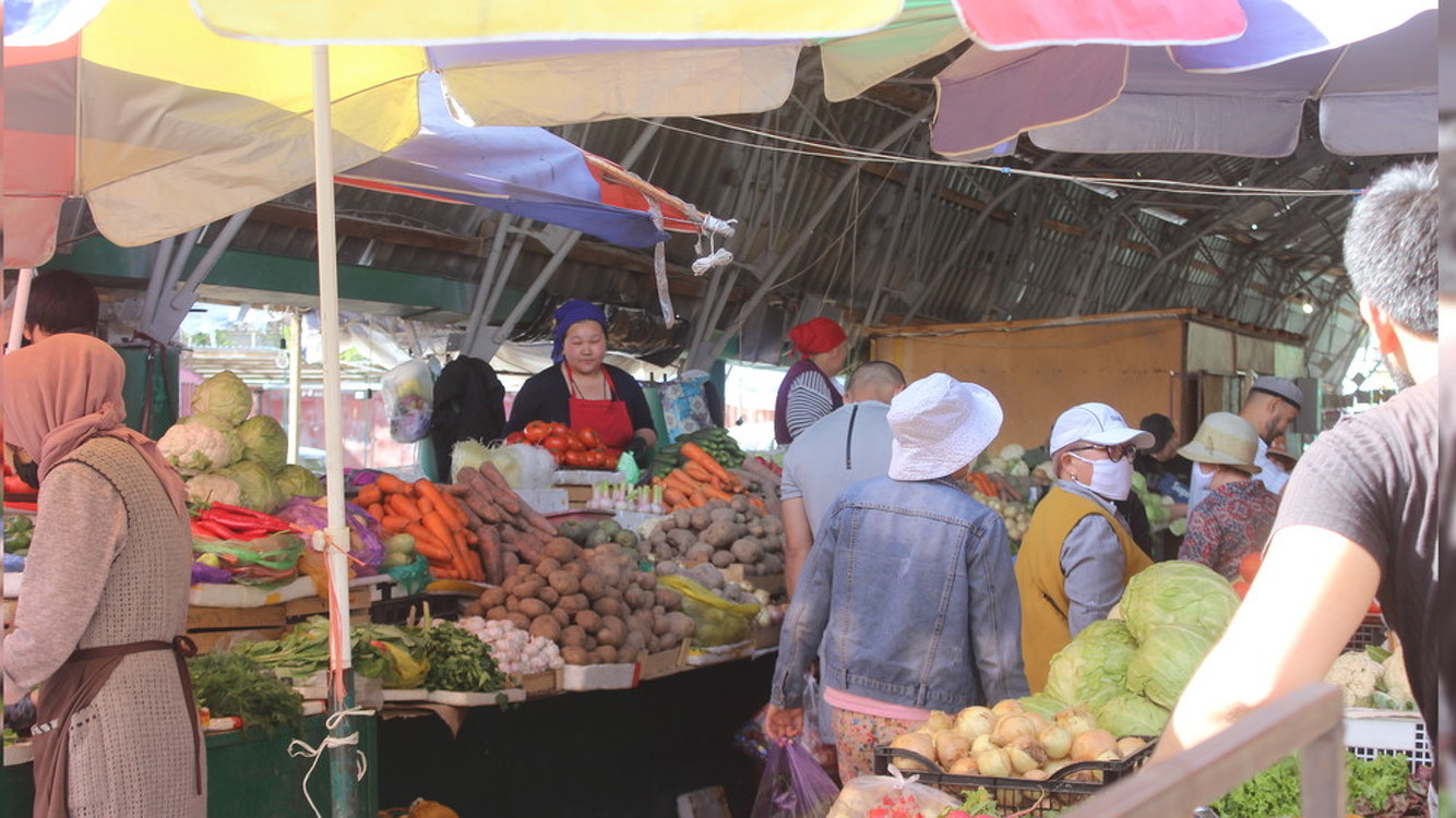 Пока неизвестно, когда проведут дезинфекцию на Аламединском рынке. На Ошском рынке — с 15 по 17 июня — Today.kg