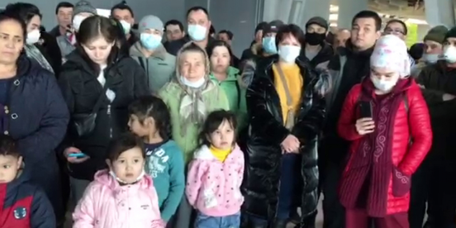 Застрявшие в Новосибирске граждане Кыргызстана грозят правительству судом — Today.kg