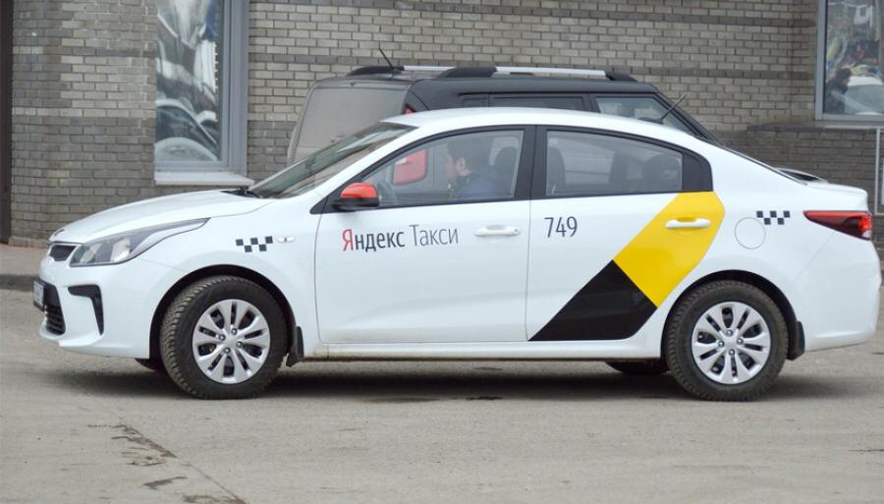 Дастан Бекешев сообщил о продолжении социального проекта с Яндекс.Такси — Today.kg