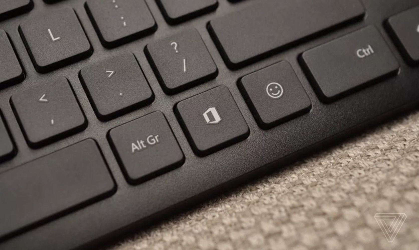 Microsoft добавила на клавиатуру две новые клавиши. Вот что они делают? — Today.kg