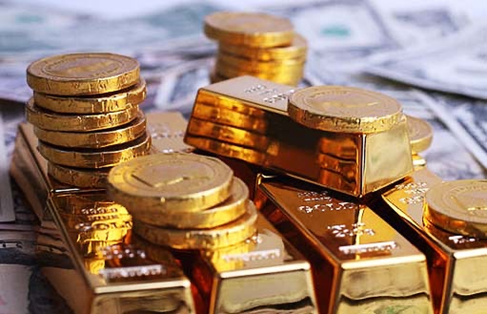 Выгодно вкладывать в золото. Вложения в золото на сегодняшний день. Золото на 10 миллионов. Инвестиции доступ золото. Курс золотых.