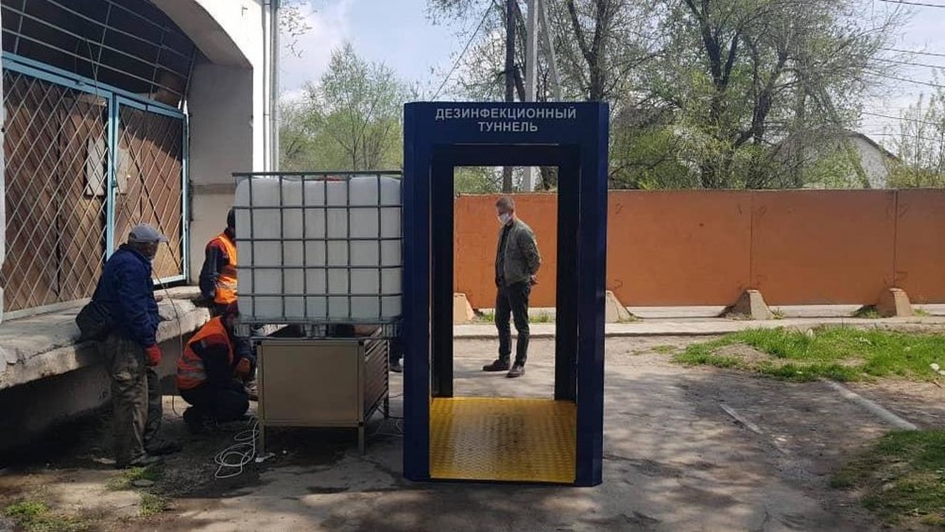 В Бишкеке устанавливают дезинфицирующие туннели — Today.kg