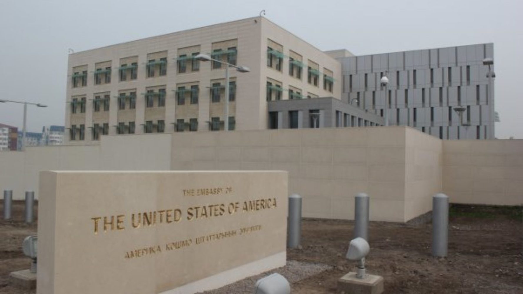 Посольство США в Кыргызстане временно приостанавливает проведение собеседований на получение неиммиграционной визы — Today.kg