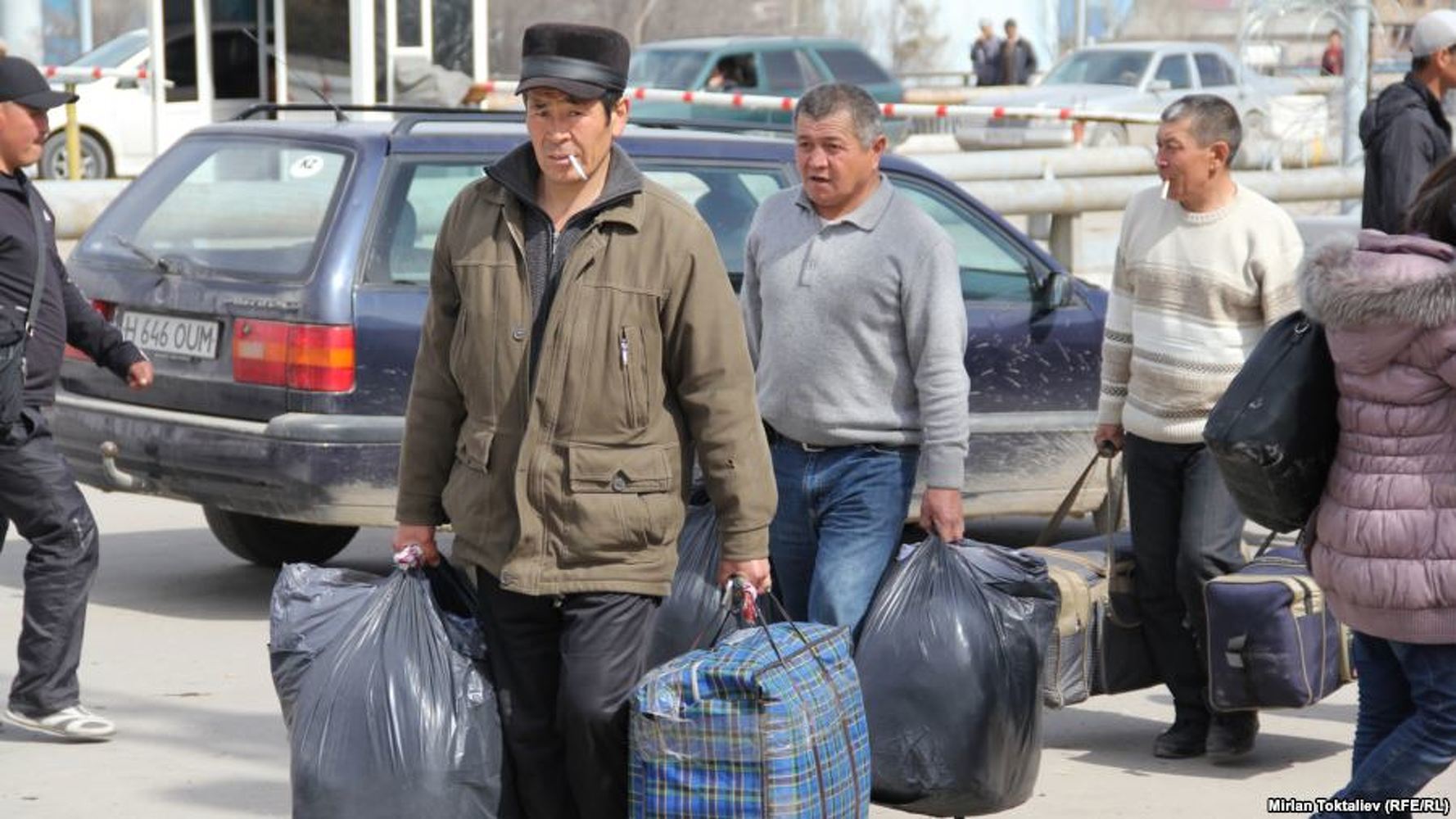 Регионы Кыргызстана теряют население. Все едут в Чуйскую область — Today.kg