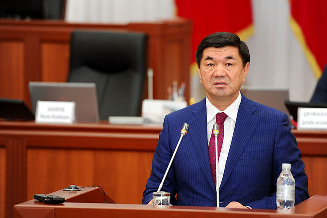Премьер Абылгазиев продолжает работать. Парламент одобрил отчет правительства за 2019 год — Today.kg