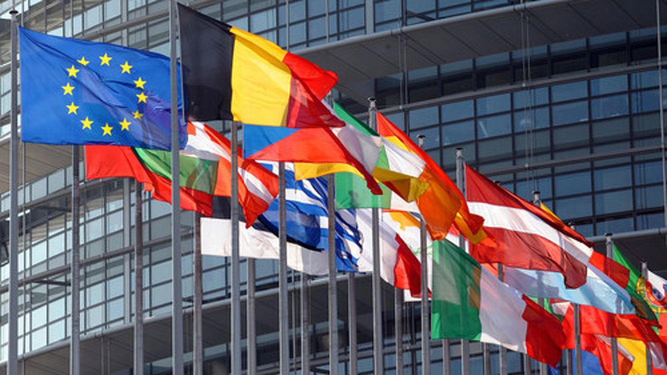 Евросоюз намерен координировать запреты на международные поездки — Today.kg