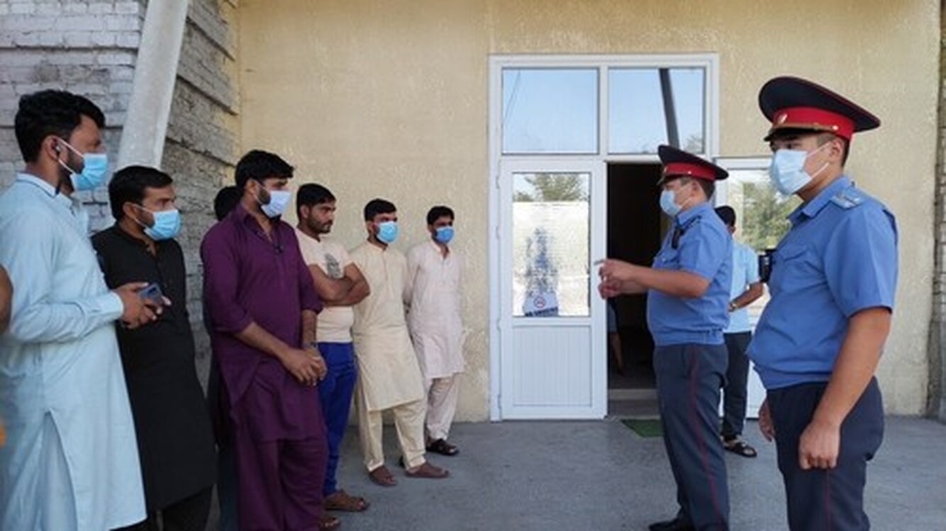 Милиция Бишкека просит граждан Пакистана без необходимости не покидать свои дома — Today.kg