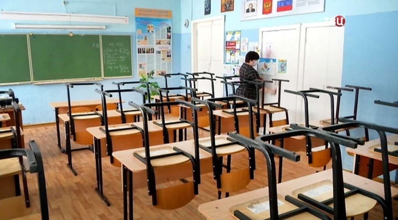В Бишкеке еще три школы переводят на онлайн-обучение — Today.kg