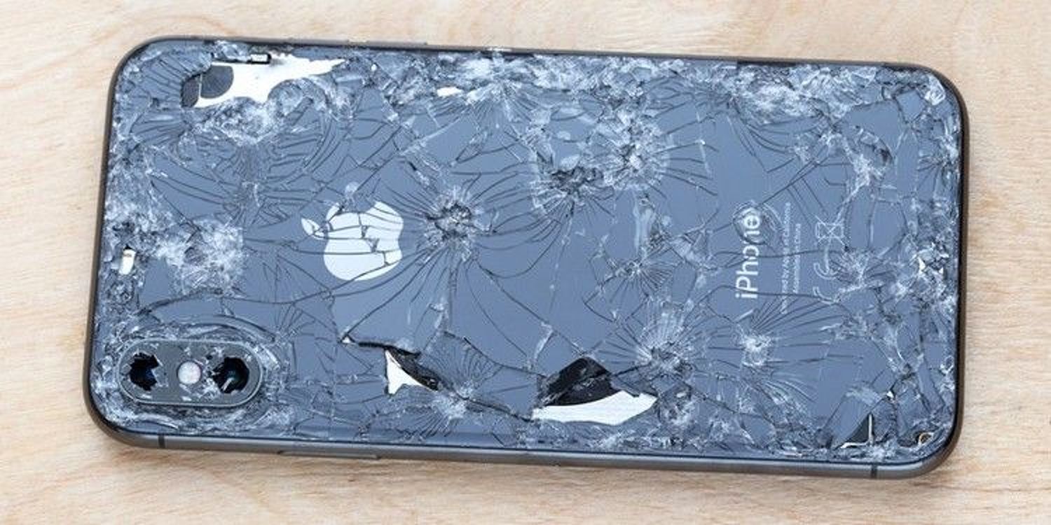 Разбитый iphone 12