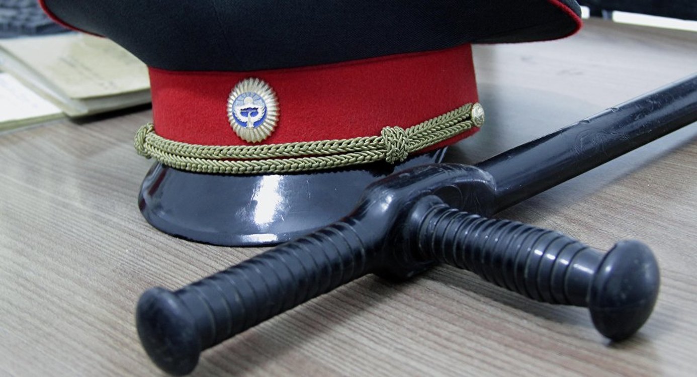 В Бишкеке милиционеры штрафовали иностранцев и присваивали деньги — Today.kg