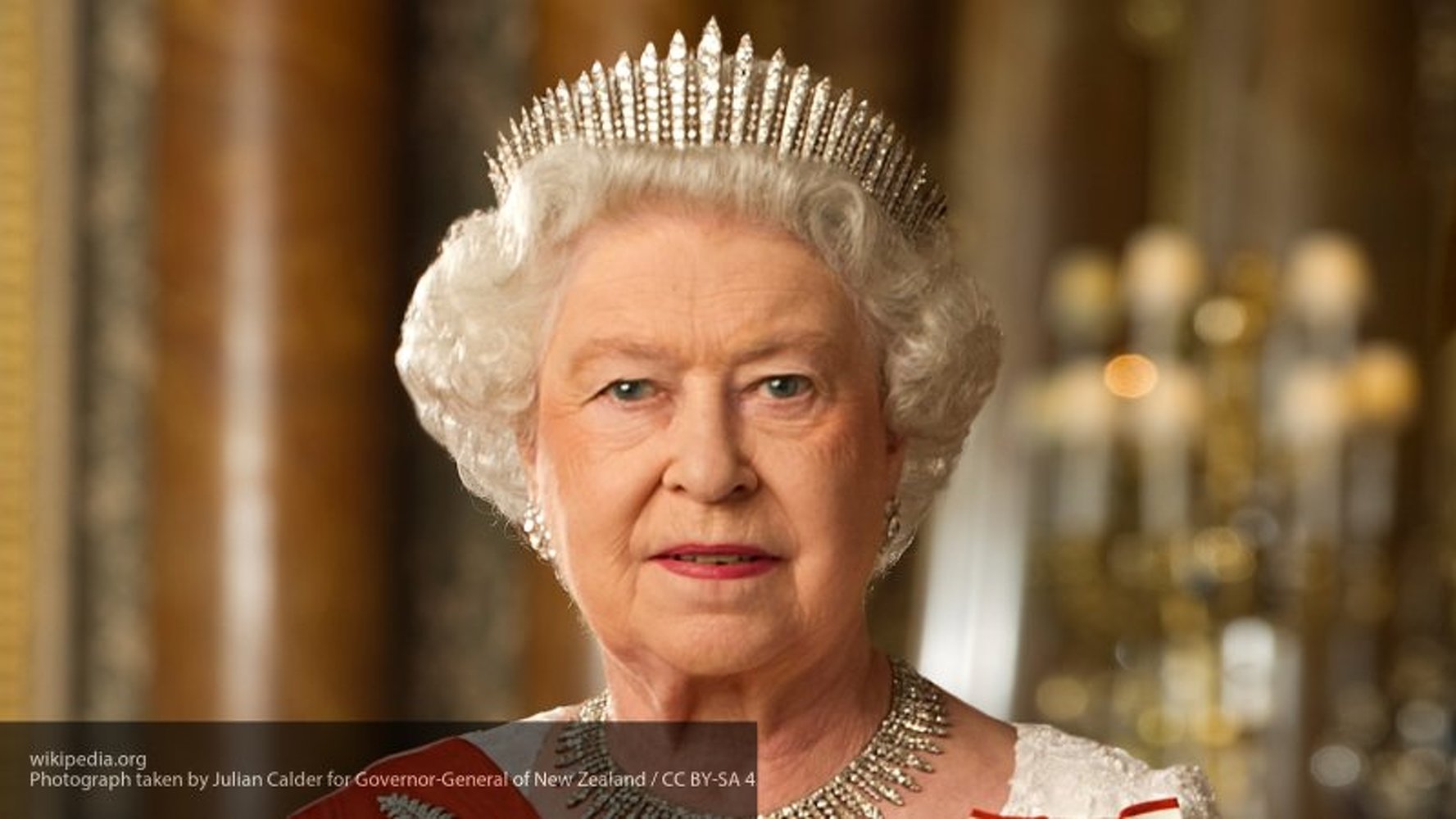 Королева Елизавета II созвала совещание из-за отказа принца Гарри от своих полномочий — Today.kg