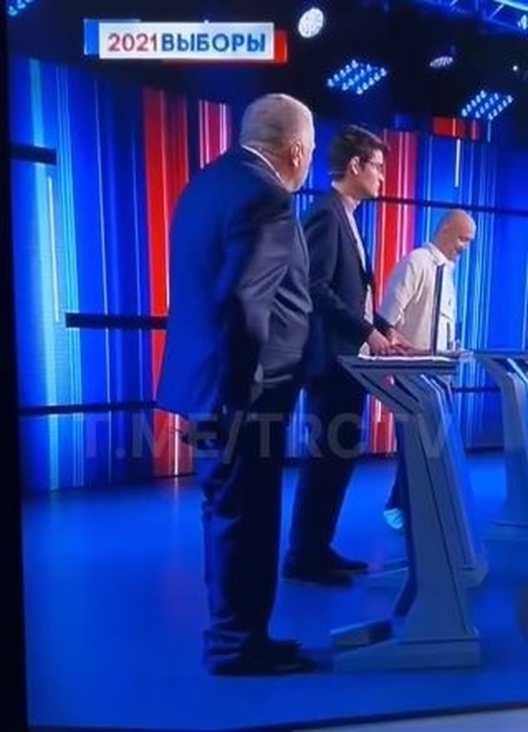 Жириновский потерял штаны во время предвыборных дебатов — Today.kg