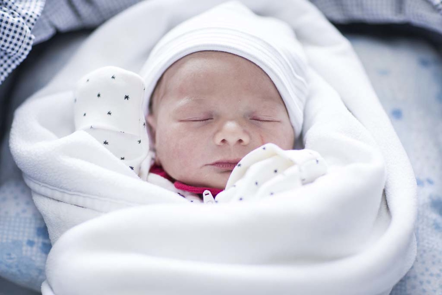 С начала 2019 года государство дало  «суйунчу» за 72 тысячи новорожденных — Today.kg
