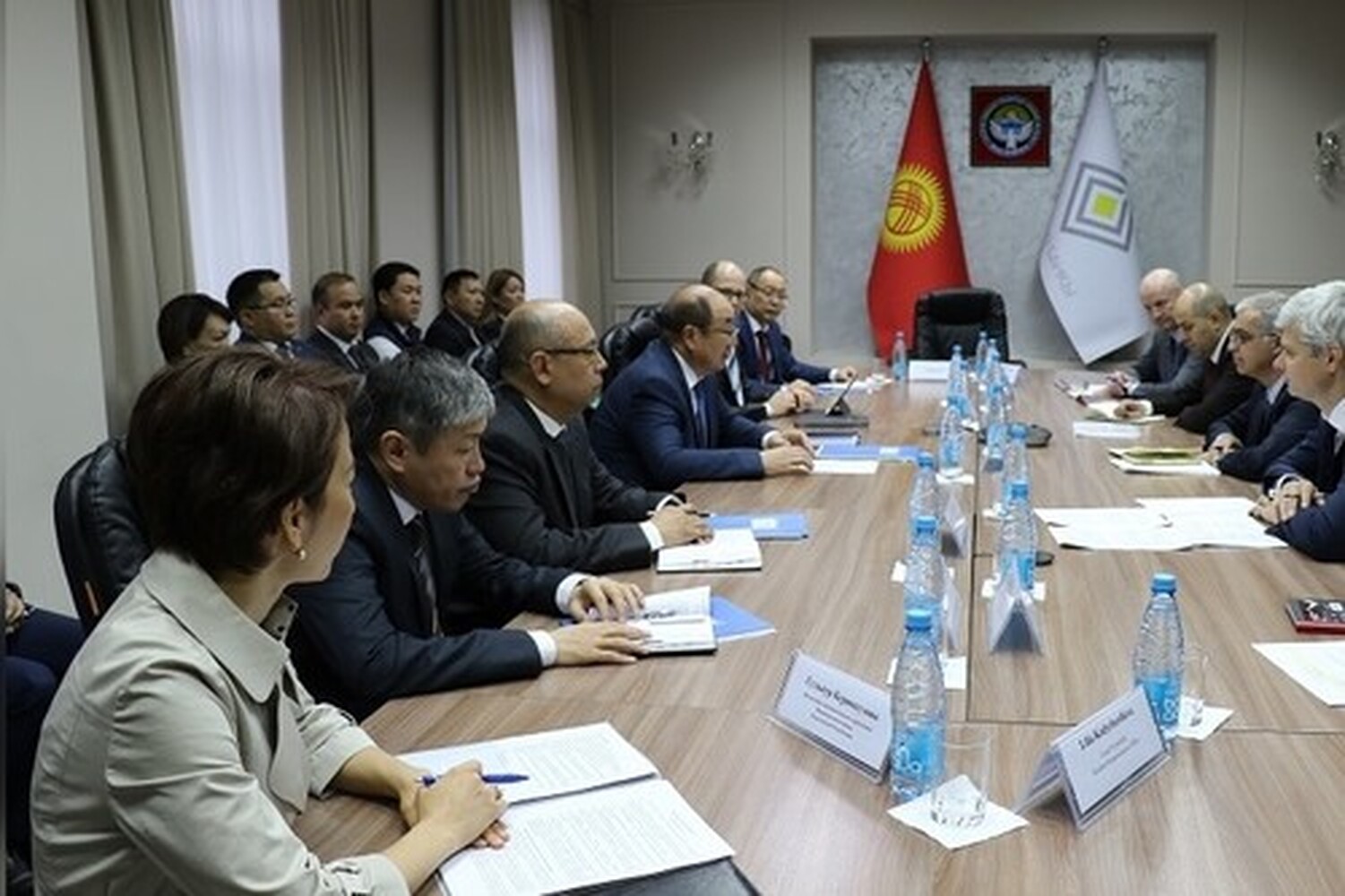В Кыргызстане начала свою работу миссия МВФ — Today.kg