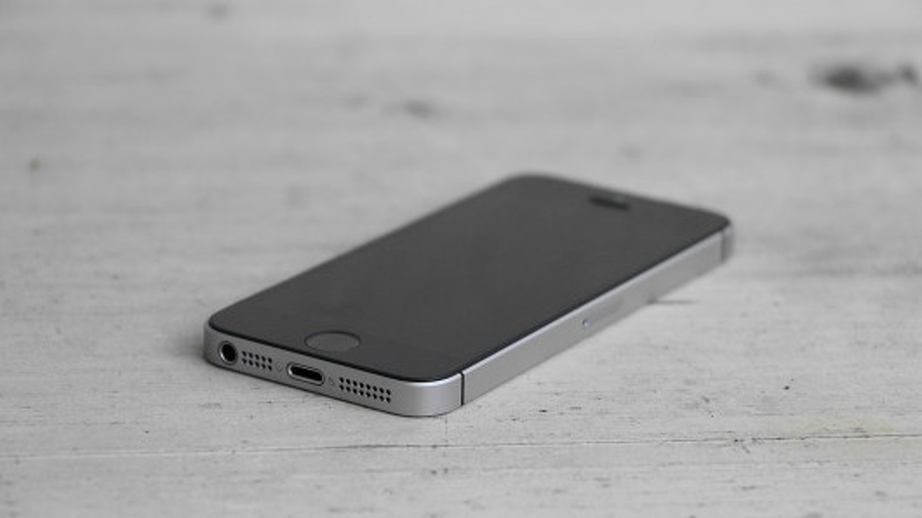 СМИ раскрыли дату выхода дешевого iPhone — Today.kg