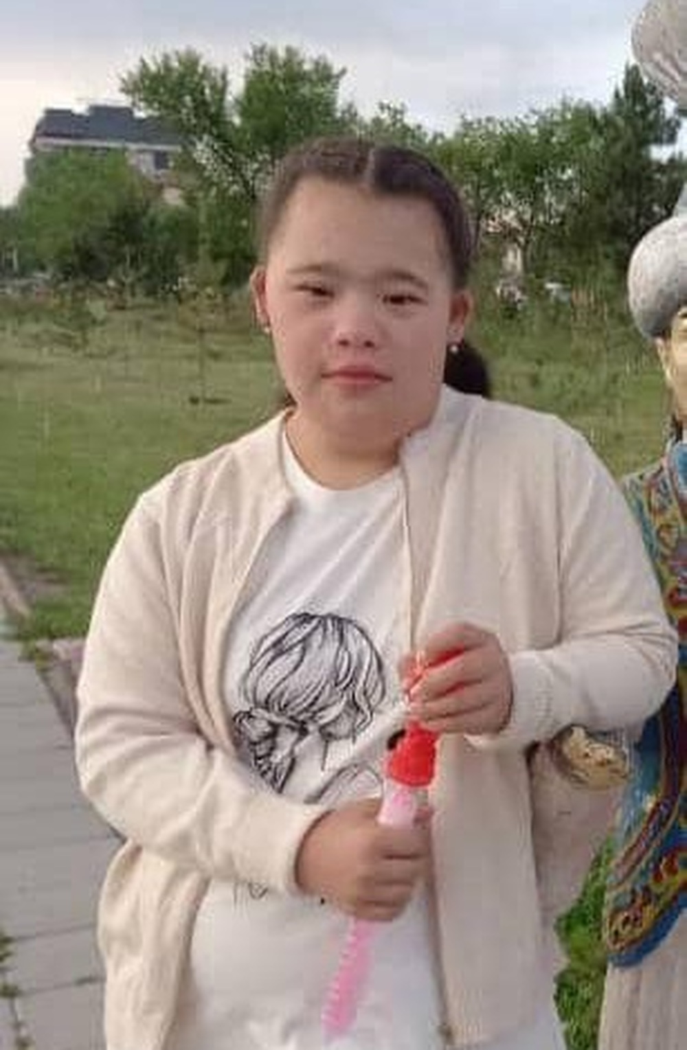 В Бишкеке разыскивают 15-летнюю Милану Джапарову — Today.kg