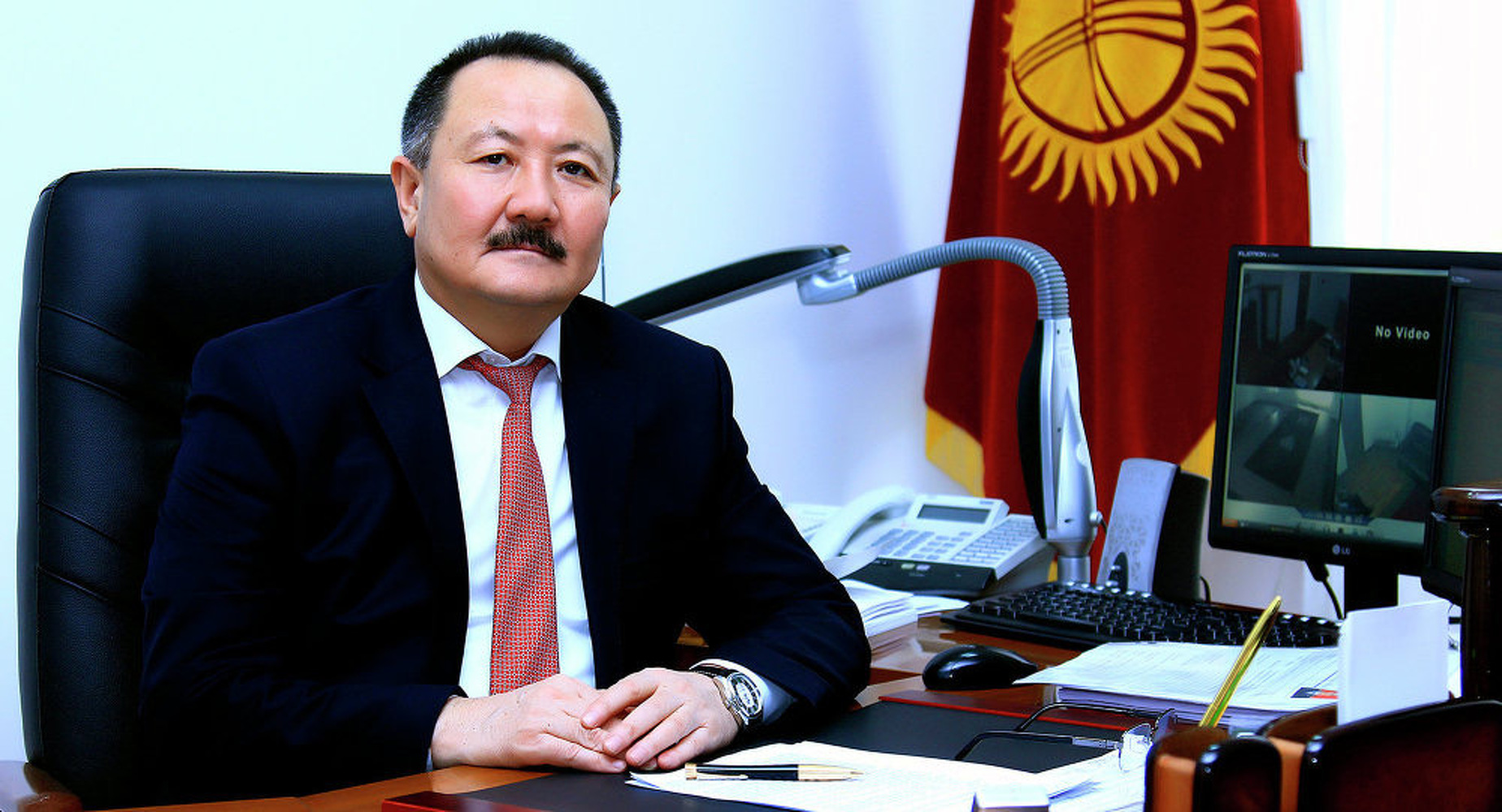 Дуйшен Ирсалиев освобожден от должности гендиректора СЭЗ «Бишкек» — Today.kg