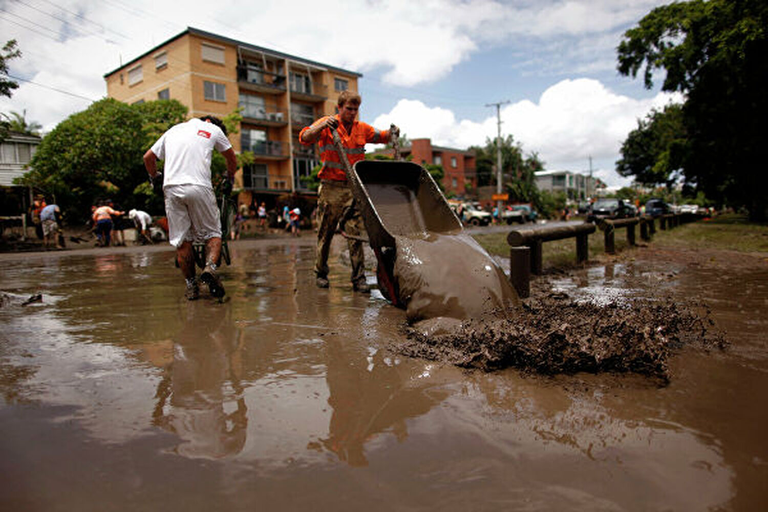В Австралии сильнейшее за 50 лет наводнение: здания повреждены, население эвакуируют — Today.kg