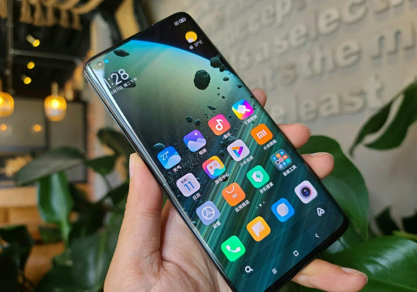 Дисплей Xiaomi Mi 10 Ultra признан лучшим среди смартфонов — Today.kg