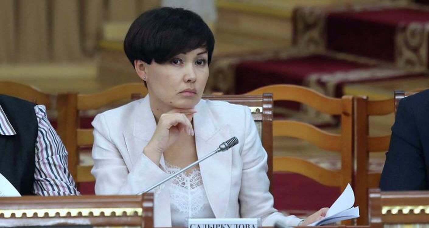 Дочь Медета Садыркулова стала и. о. главы Счетной палаты КР — Today.kg