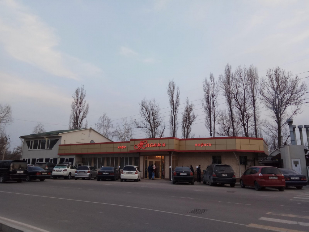 Шашлычная Жасмин в Бишкеке незаконно занимала 105 кв метров городской земли — Today.kg
