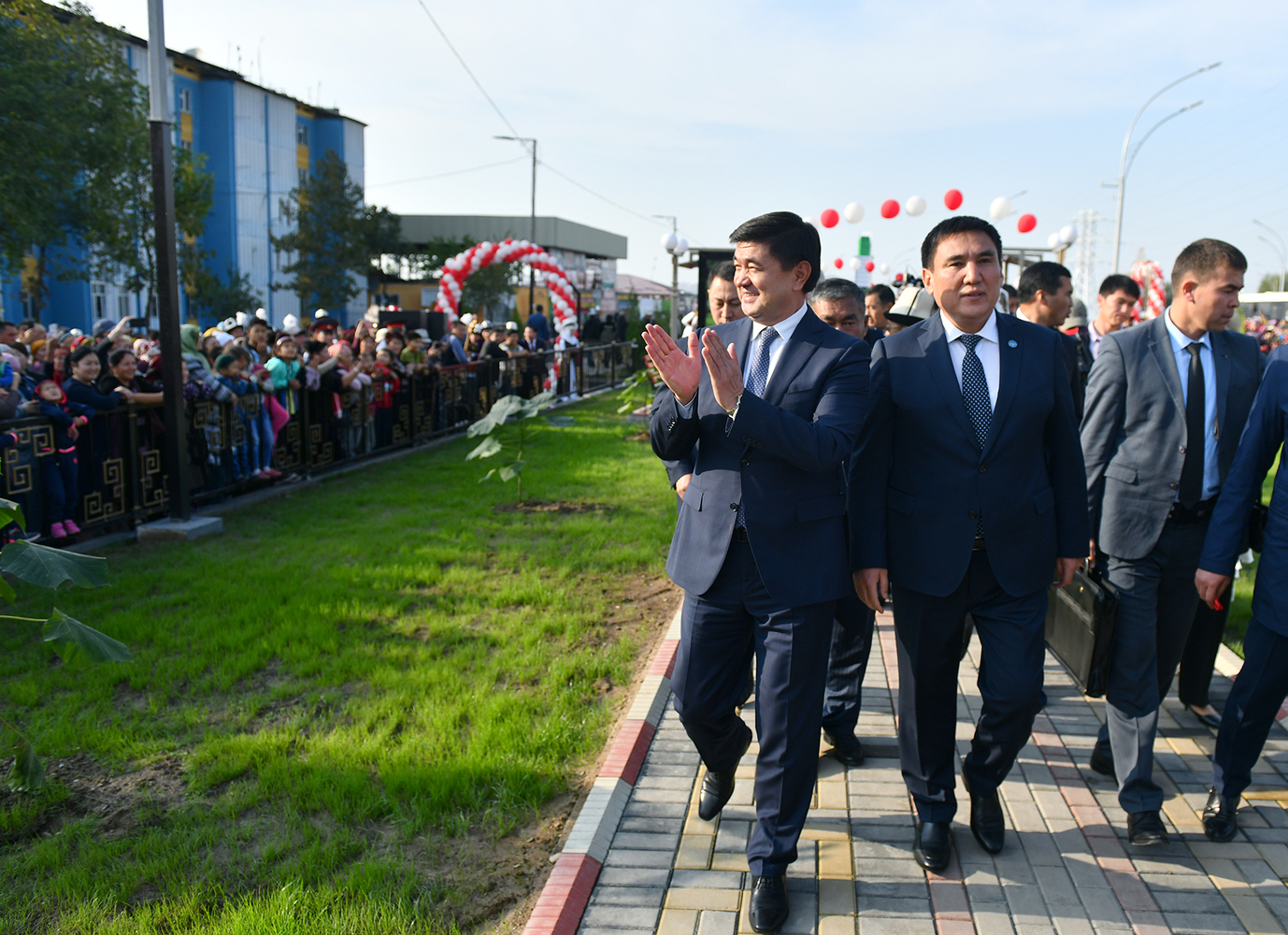 Абылгазиев принял участие в церемонии открытия парка «Ак-Ниет» в Оше — Today.kg