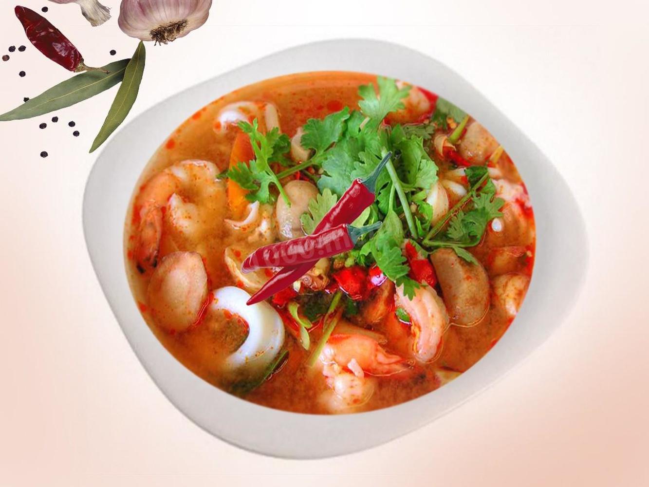 Суп том яс. Тайский суп том ям. Суп "том ям" Tom Yam Soup. Том ям в Тайланде.