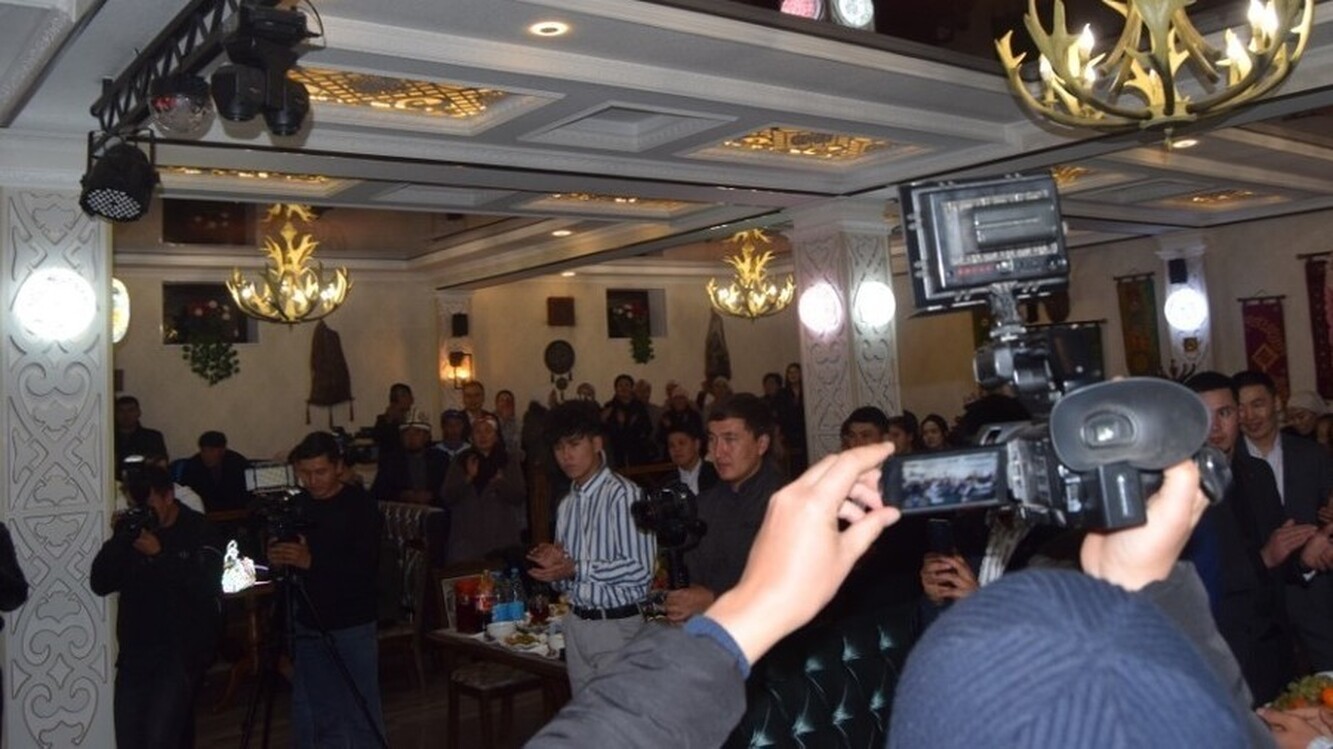 Проведение массовых мероприятий в Бишкеке все еще под запретом — Today.kg