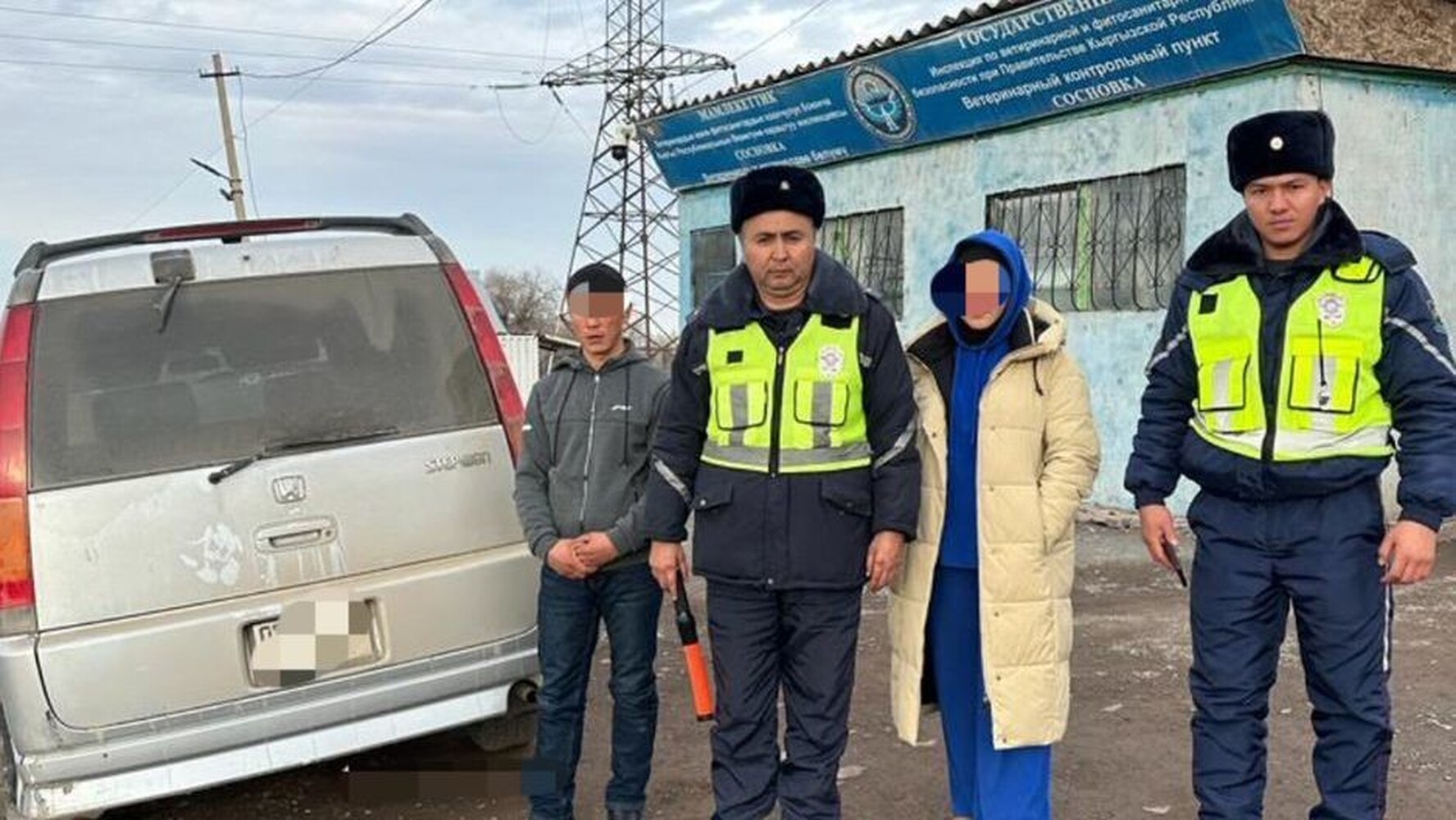 В Бишкеке двое мужчин попытались похитить девушку — Today.kg