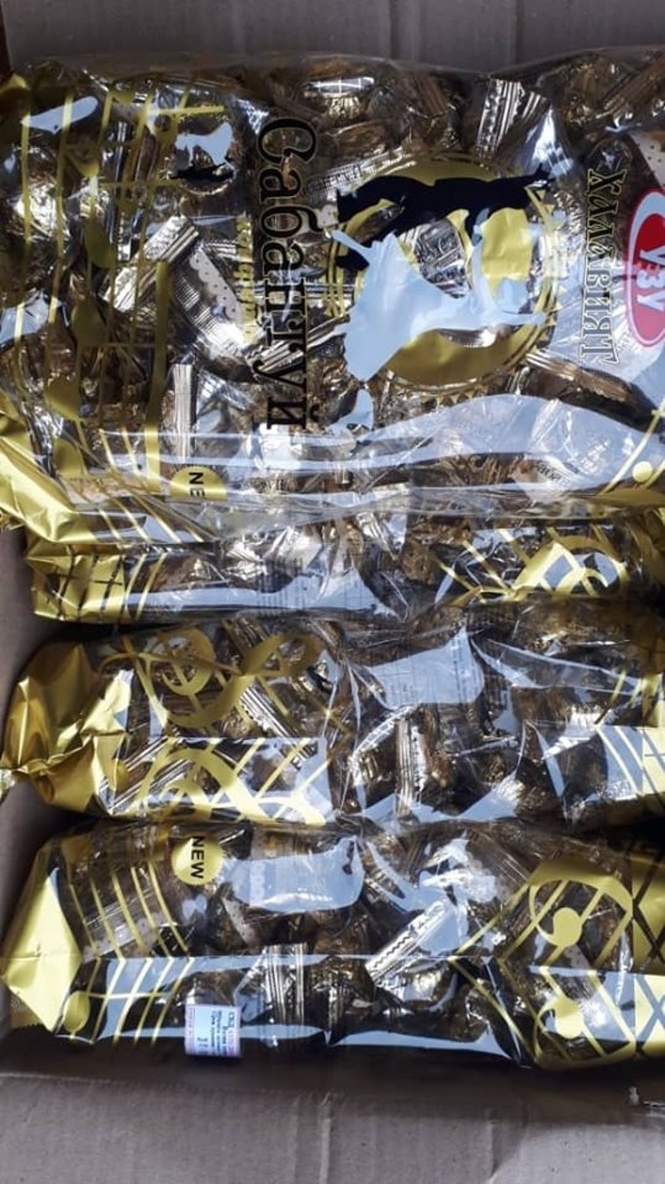 На Таможне пресекли ввоз в КР контрабандных конфет почти на миллион сомов — Today.kg