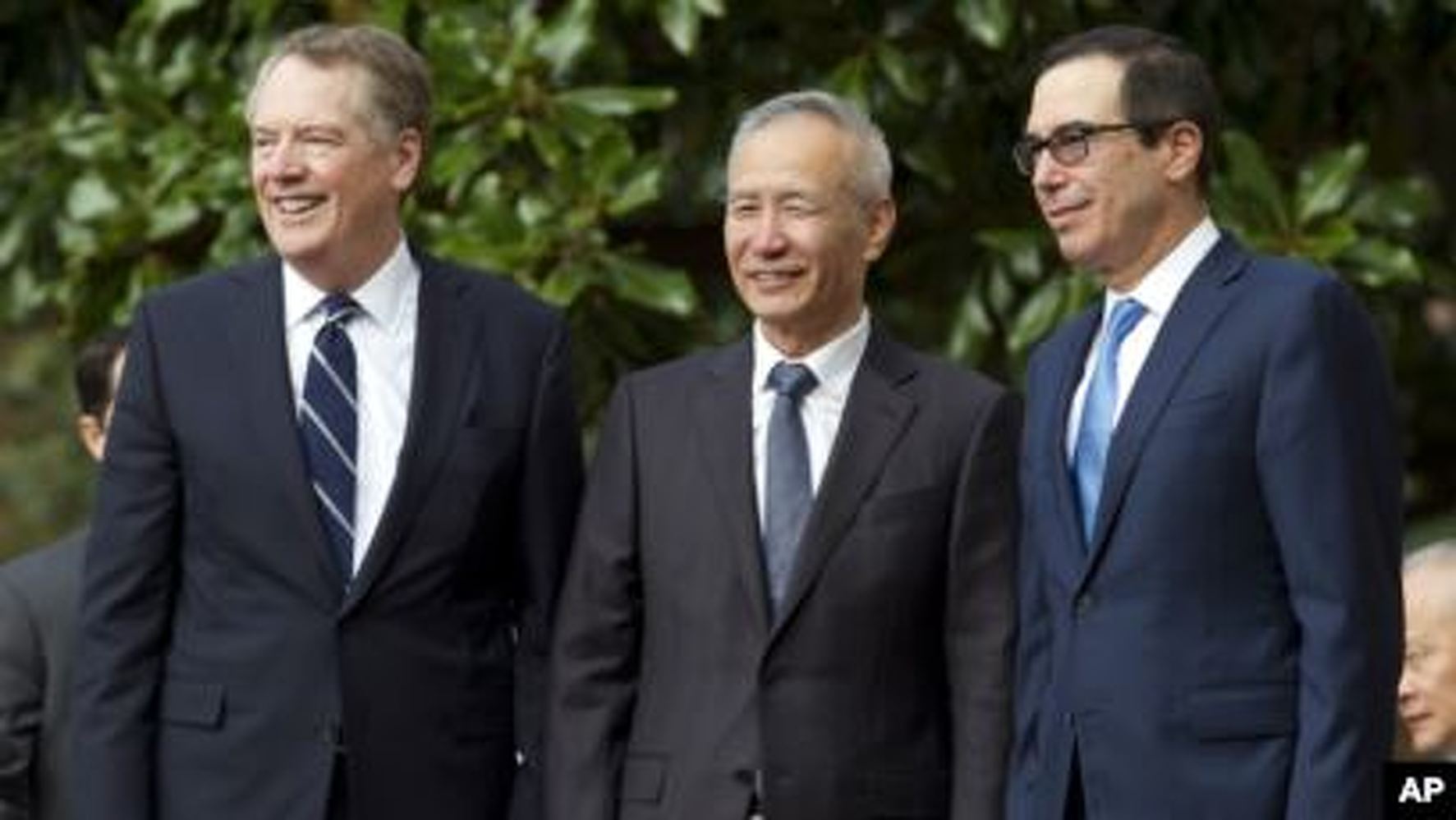 Представители администрации США обвинили Wall Street Journal в публикации ложной информации о переговорах с Китаем — Today.kg