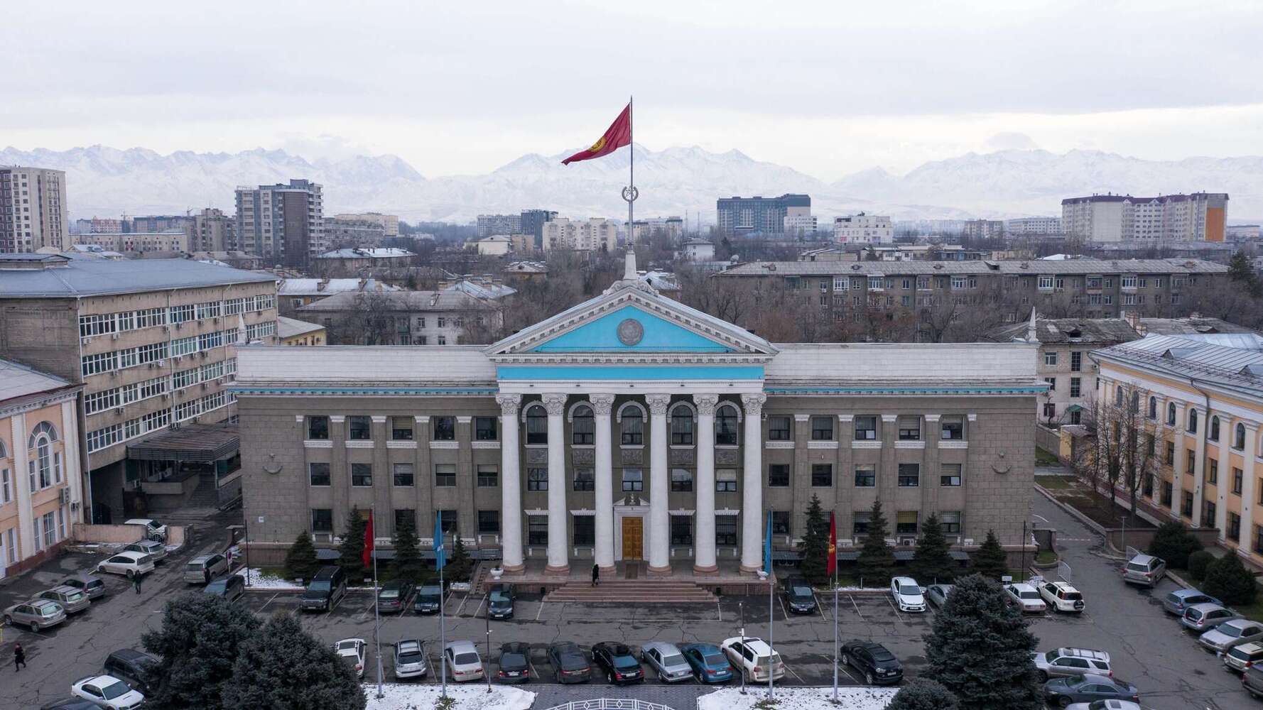 В Бишкеке вместо одной инспекции при мэрии появились два ведомства — Today.kg