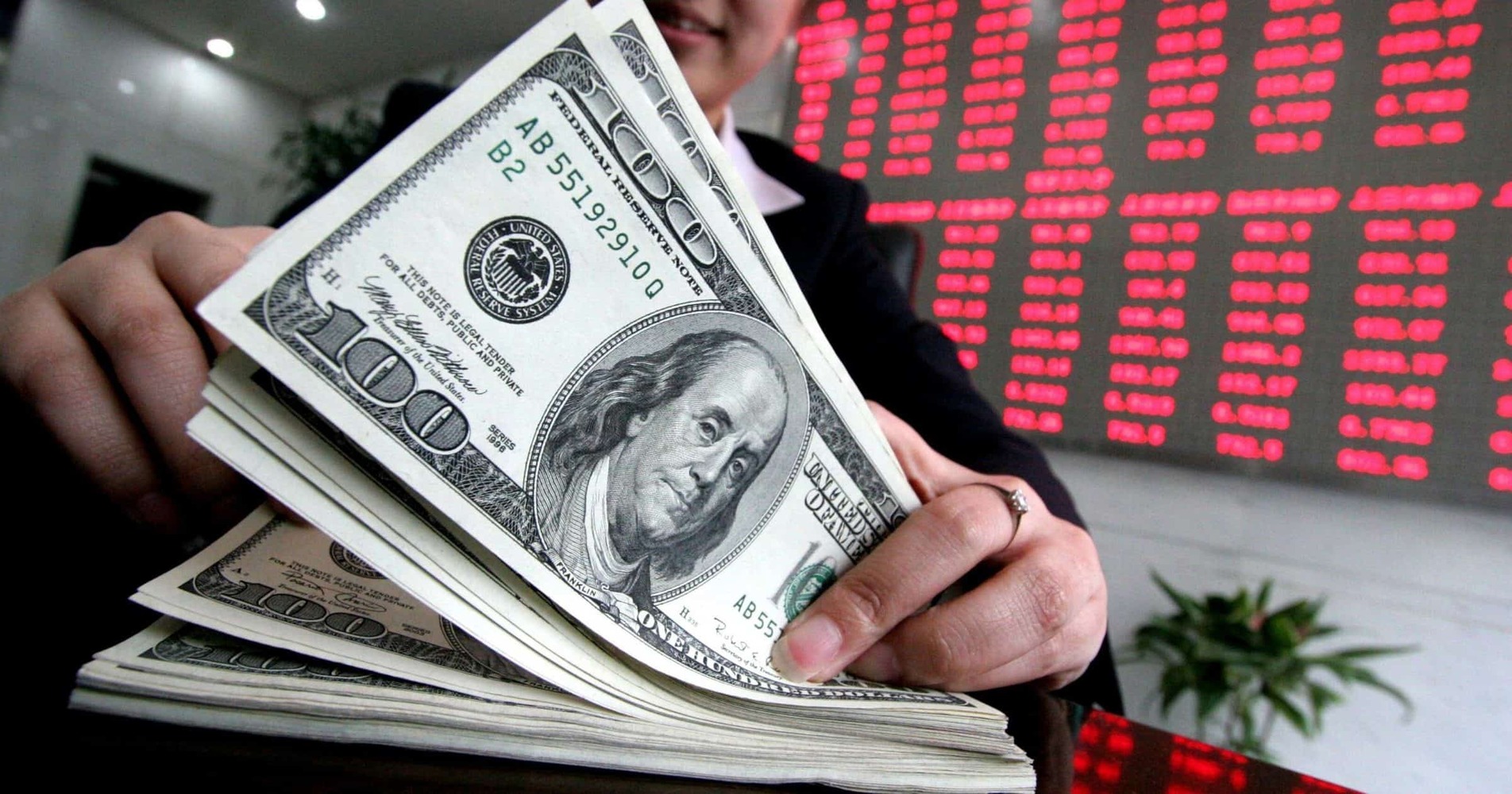 В Кыргызстане 17 мая заметно вырос курс доллара — Today.kg