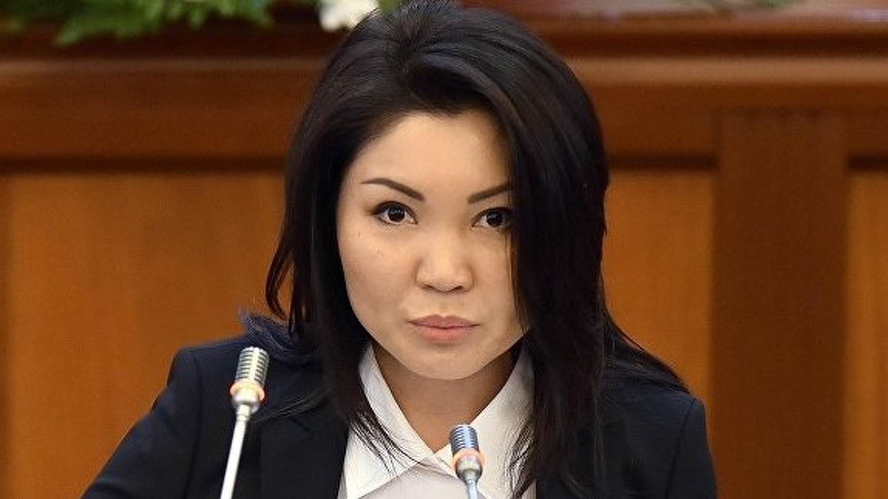 ЖК поддержал кандидатуру Эльвиры Сурабалдиевой на пост вице-премьера — Today.kg