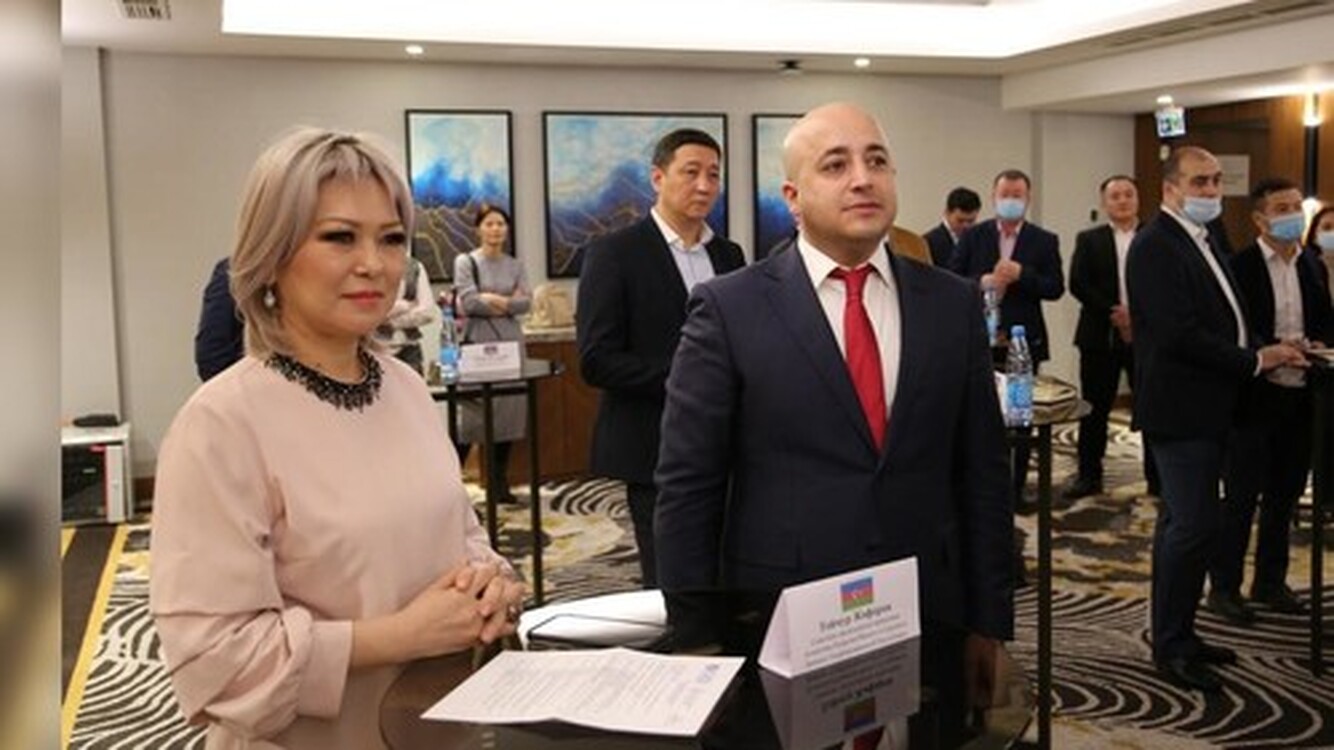В Бишкеке прошла бизнес-встреча Кыргызстан—Азербайджан — Today.kg