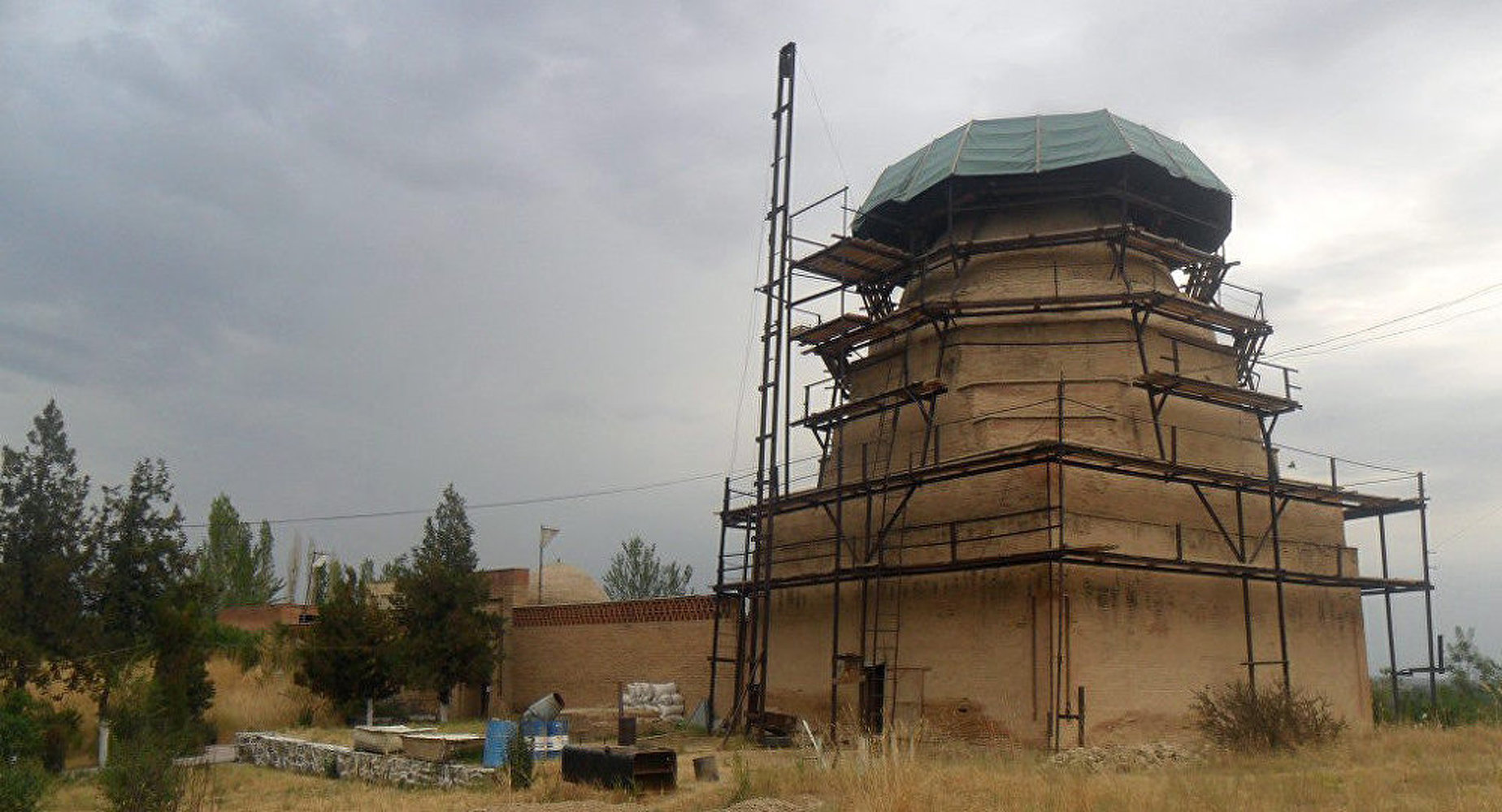 Неизвестный меценат пожелал дать деньги на реставрацию мавзолея Шах-Фазиль — Today.kg