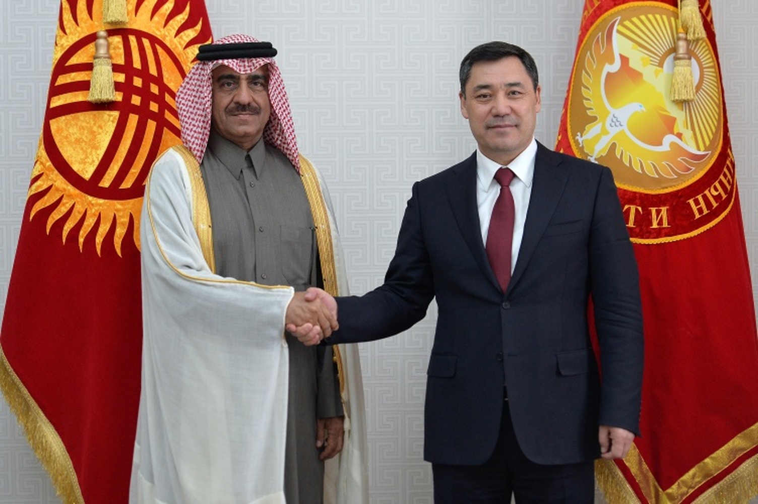 Президент Садыр Жапаров принял посла Катара в Кыргызстане Абдуллу бин Ахмед Аль-Сулайти — Today.kg