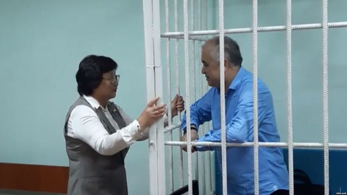 Отунбаева: Я не понимаю президента по вопросу Текебаева — Today.kg
