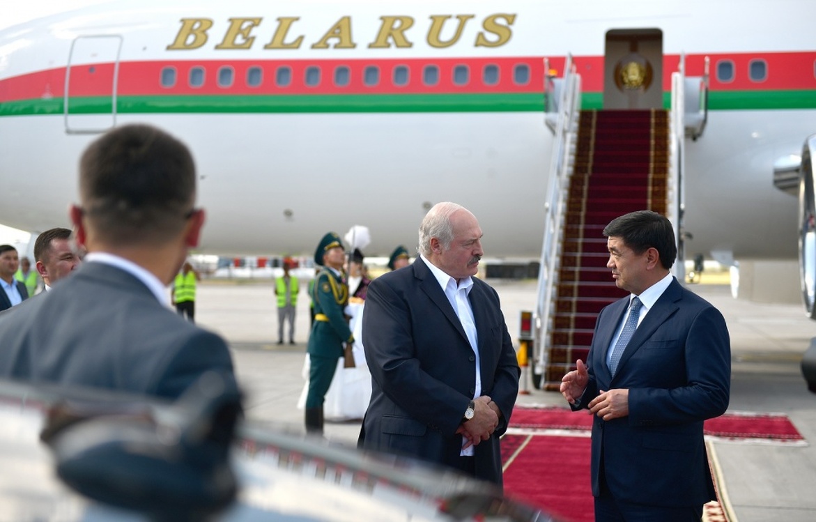 Президент Беларуси Александр Лукашенко прибыл на саммит ШОС — Today.kg