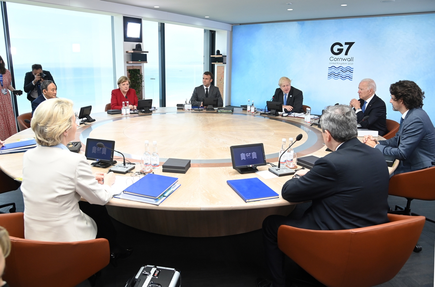 Саммит G7: лидеры выделят развивающимся странам не менее одного миллиарда доз вакцин — Today.kg