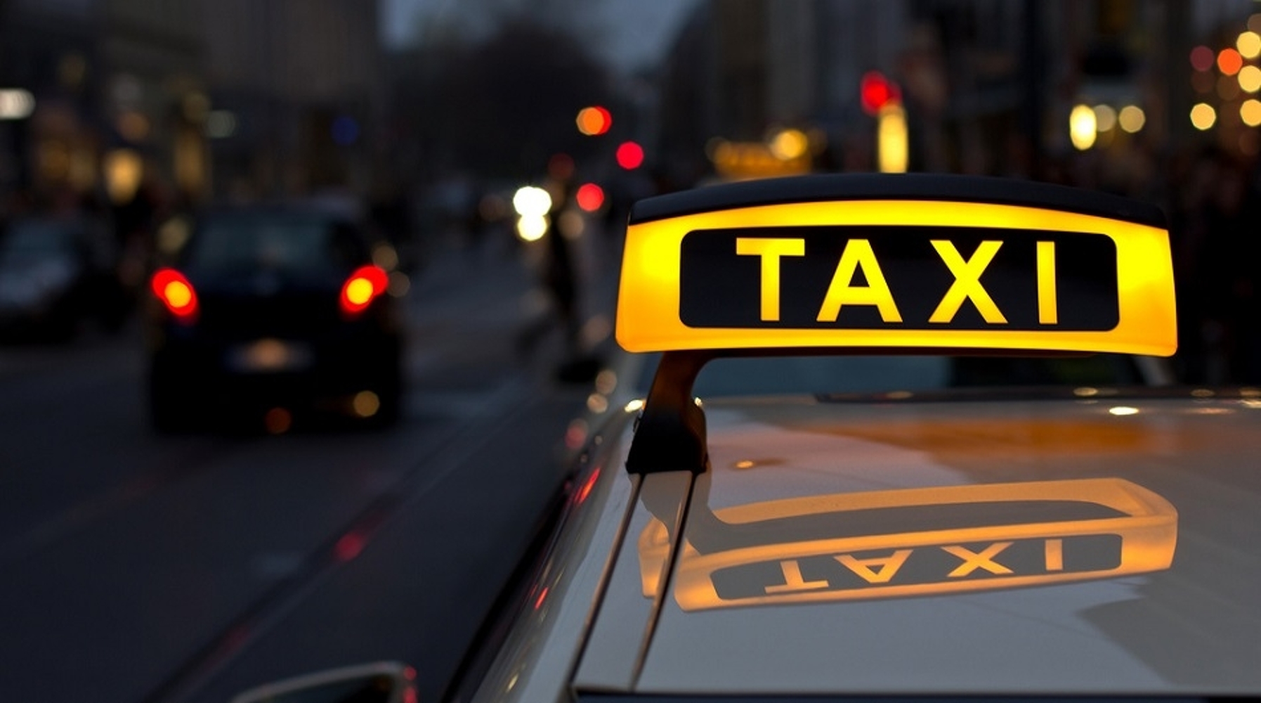 В правительстве решили не штрафовать водителей праворульных такси — Today.kg