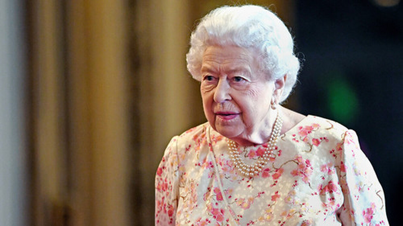 Елизавета II вернулась к исполнению королевских обязанностей — Today.kg