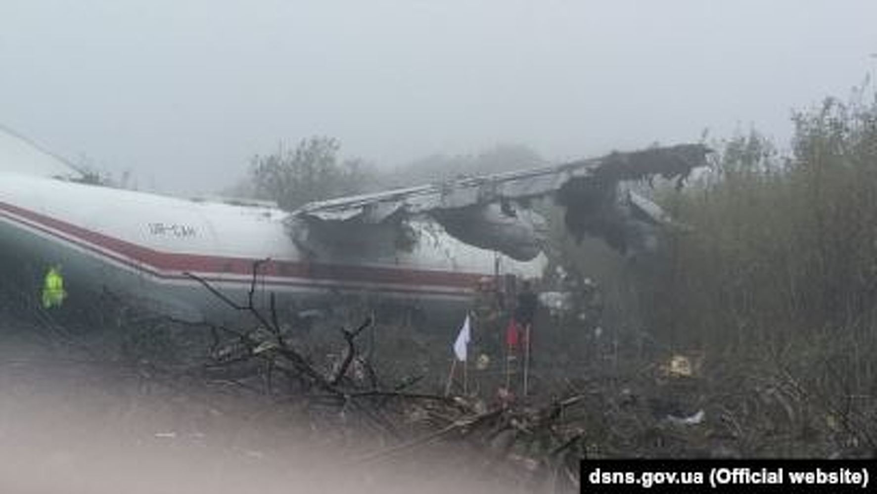 В Украине самолет совершил аварийную посадку, погибли пять человек — Today.kg