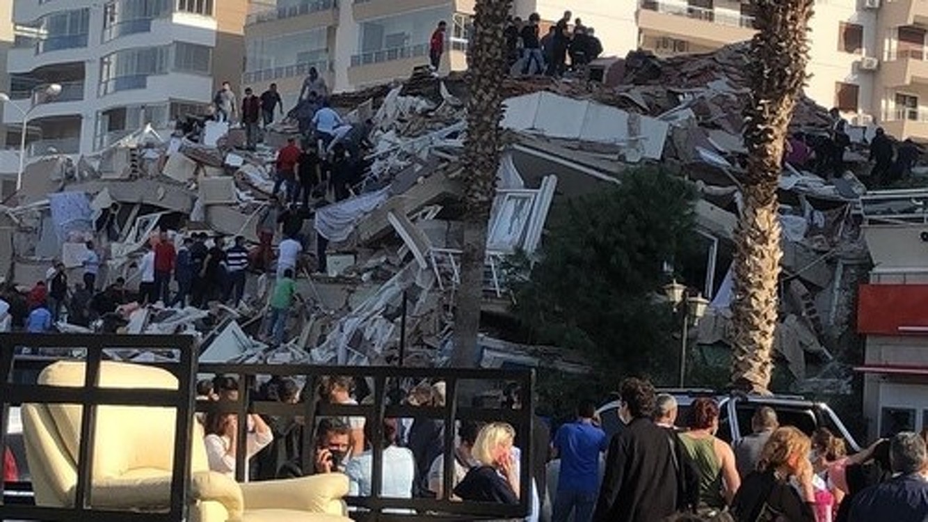 В Турции произошло землетрясение магнитудой 6,6, разрушены несколько домов (видео) — Today.kg