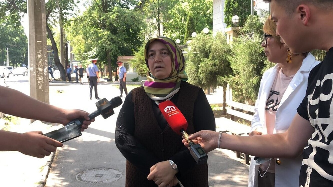 Орхан Инанды находится в посольстве Турции, - Рейхан Инанды — Today.kg
