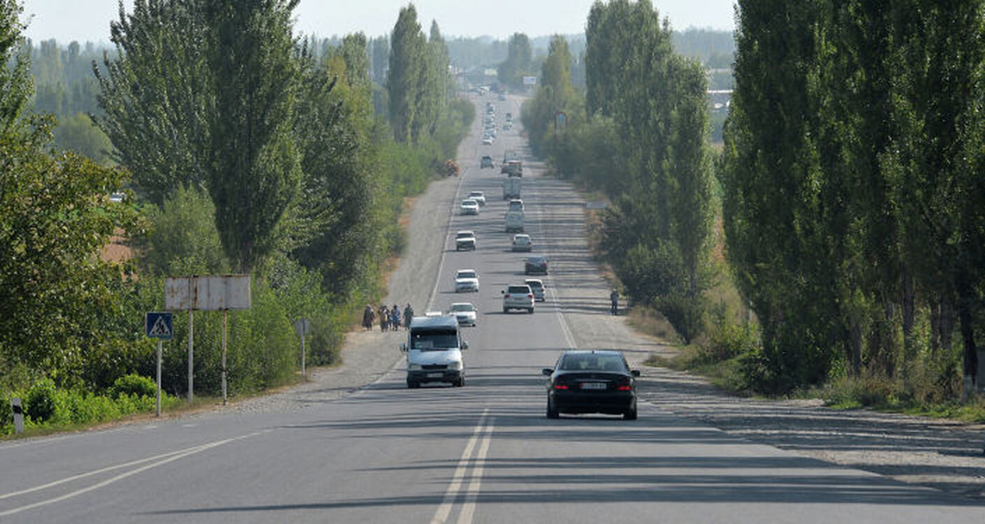 Водители КР теперь могут не включать фары днем вне населенных пунктов — ГУОБДД — Today.kg