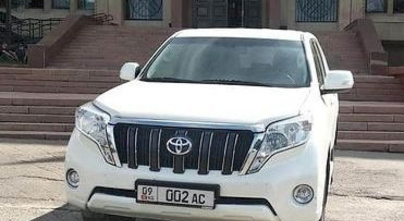 toyota land cruiser prado 150