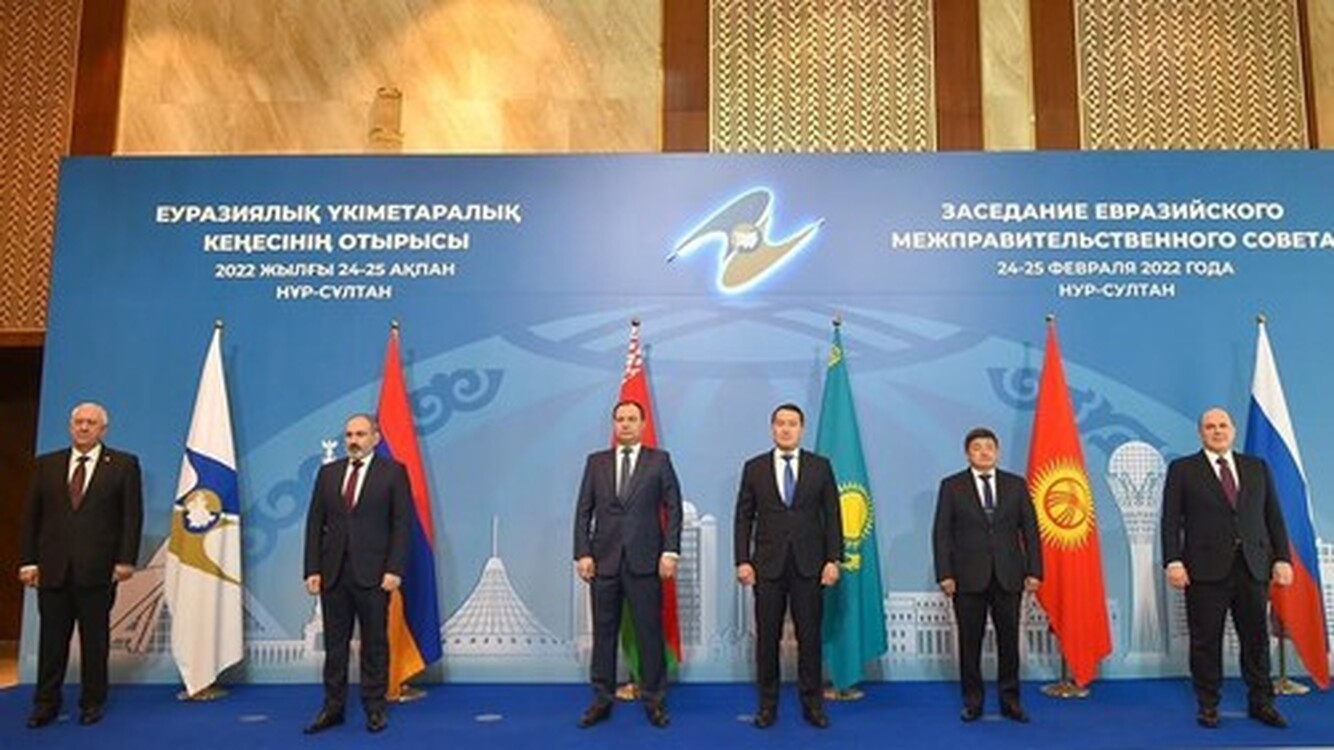 Кыргызстан и Казахстан могут увеличить товарооборот до $2 млрд, - глава кабмина А.Жапаров — Today.kg