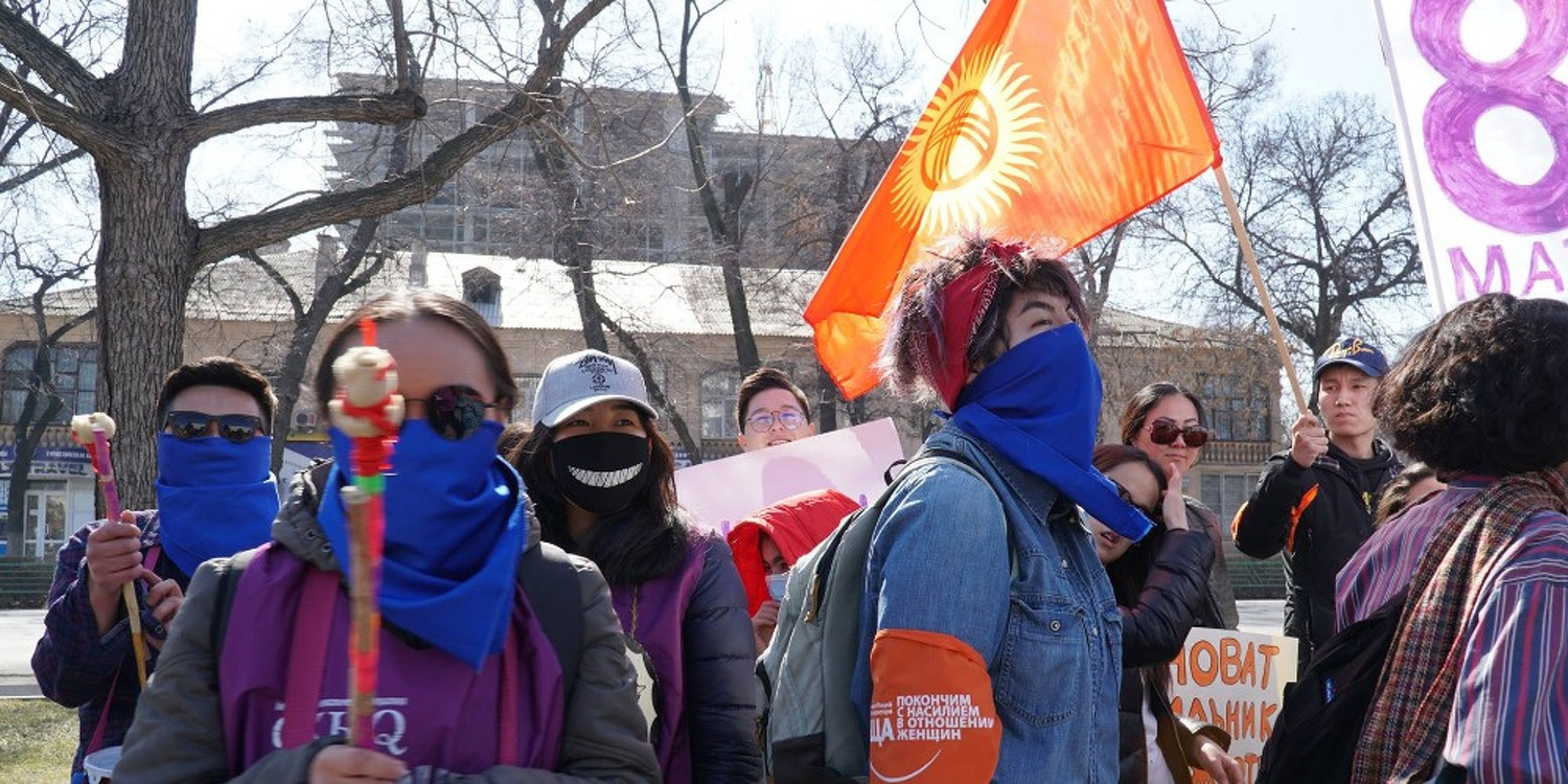 Феминисткам разрешили провести мирный марш 8 марта — Today.kg
